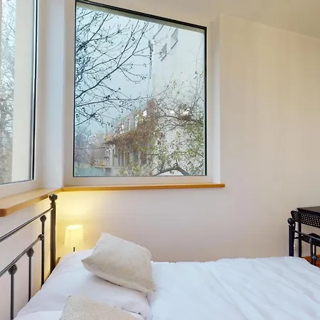 Апартаменти Roomspoznan Pl - I Polwiejska 20 - 24h Self Check-in