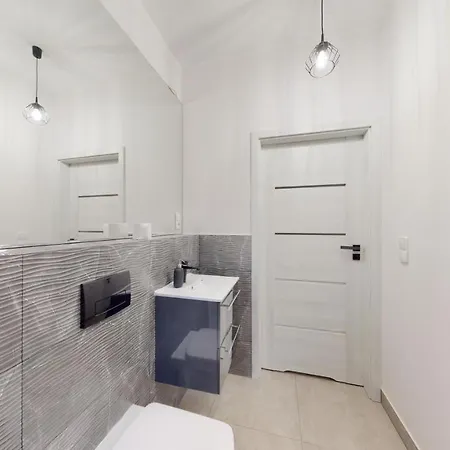 Roomspoznan Pl - I Polwiejska 20 - 24h Self Check-in * Познань