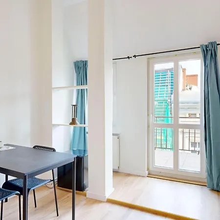 Апартаменти Roomspoznan Pl - I Polwiejska 20 - 24h Self Check-in