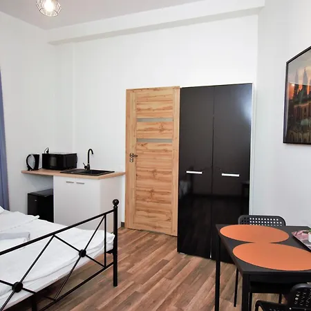Roomspoznan Pl - I Polwiejska 20 - 24h Self Check-in * Познань