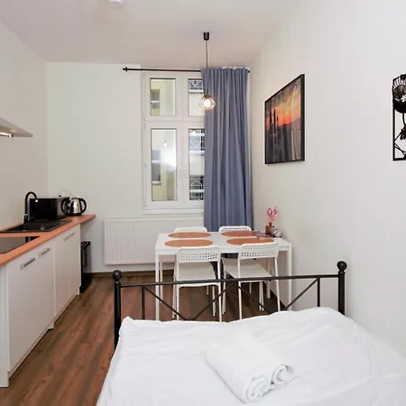 Roomspoznan Pl - I Polwiejska 20 - 24h Self Check-in Познань