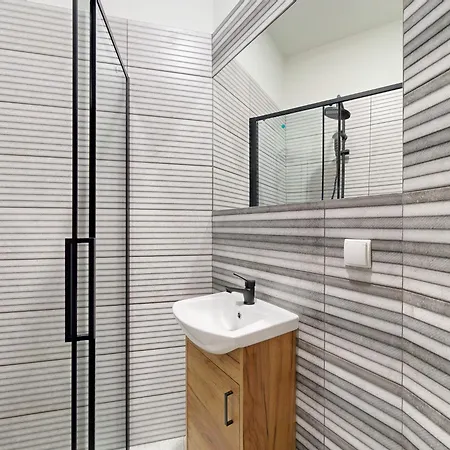 Roomspoznan Pl - I Polwiejska 20 - 24h Self Check-in Lejlighed