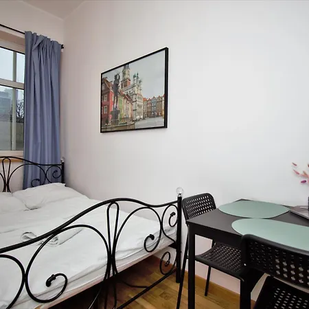 Apartman Roomspoznan Pl - I Polwiejska 20 - 24h Self Check-in Poznań